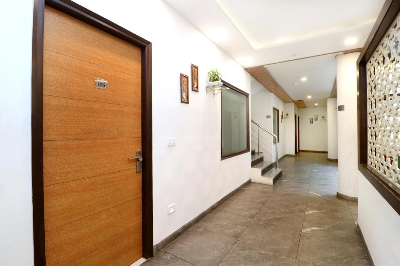 Hotel Seven- Center Of City Chandīgarh Exterior foto